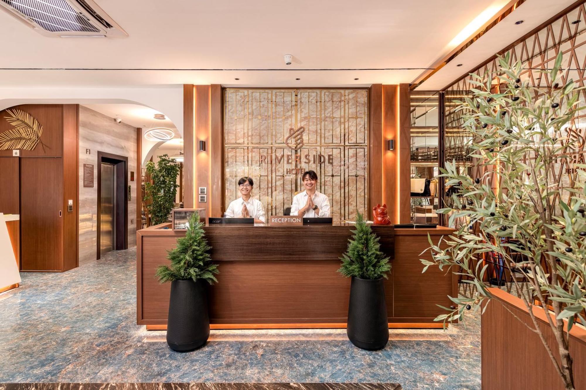 Riverside Hotel Vientiane Exterior photo